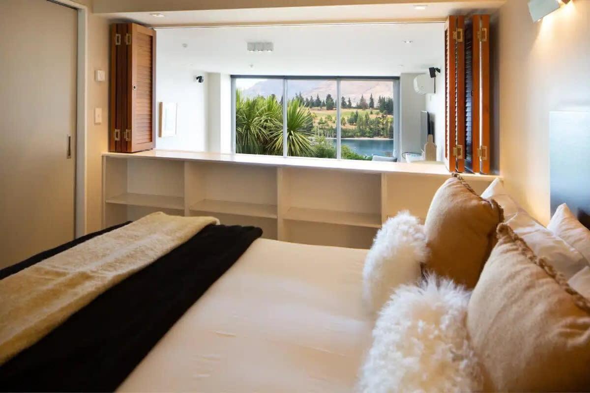 Stunning Lakeview 1 Bedroom Apartment Queenstown Eksteriør bilde